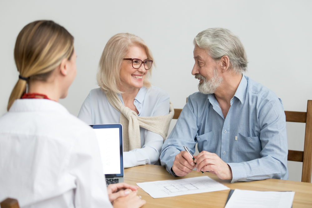 What’s the Difference Between Medigap and Medicare Advantage?